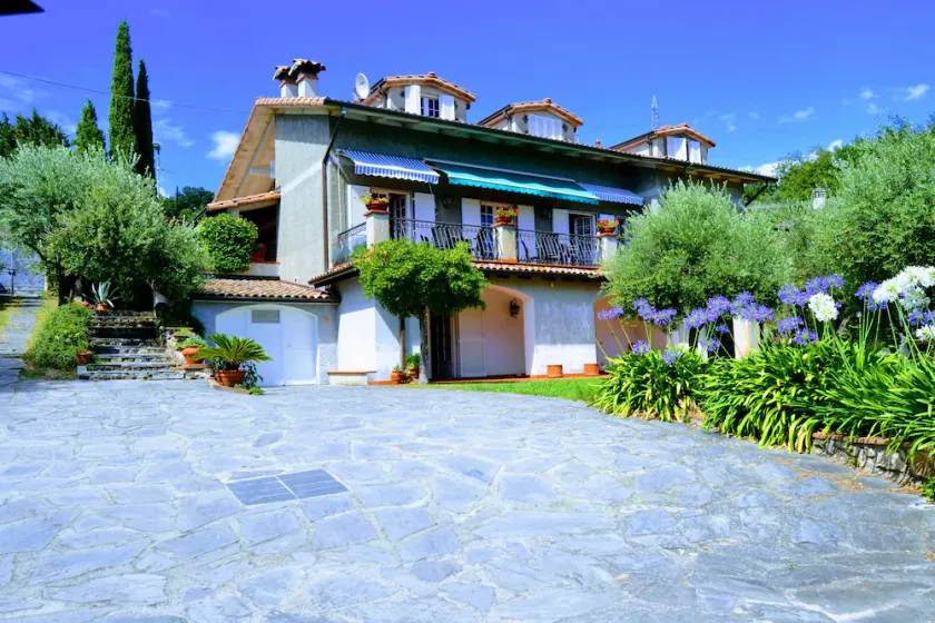 La Pippola Bed & Breakfast - Image 1
