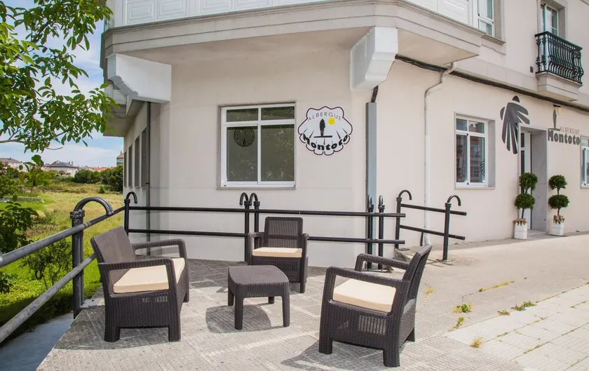 Albergue Montoto - Image 1
