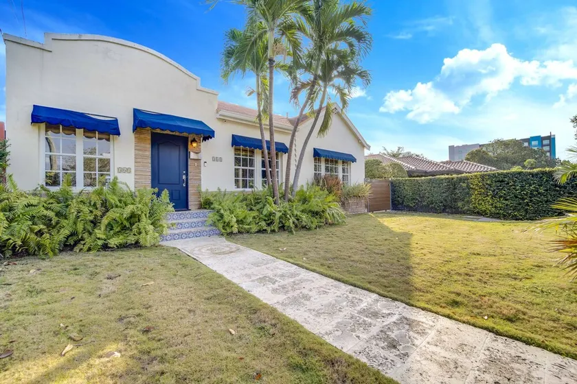 The Roads - Brickell Miami House - Image 1