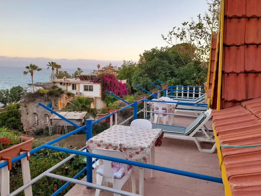 Antonios Motel - Image 1