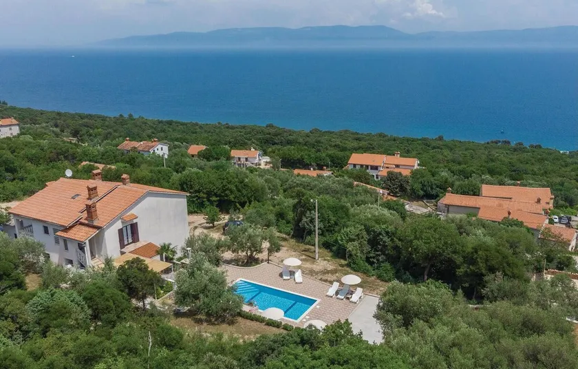 Awesome Home in Labin With Wifi and 3 Bedrooms - Image 1