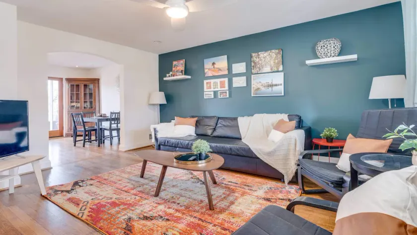 Spacious Colonial House in Alexandria | CozySuites - Image 1