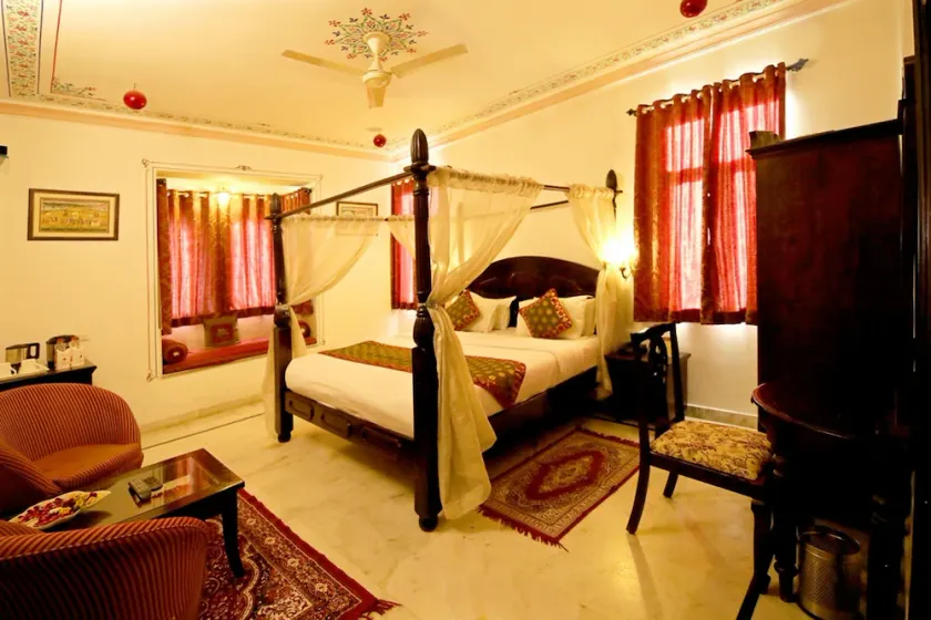 Dream Palace - Image 1