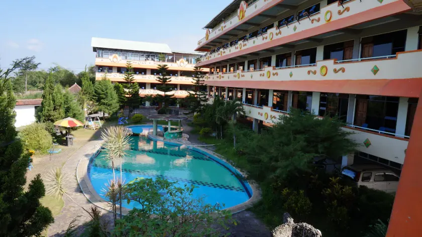 Hotel Surya Indah - Image 1