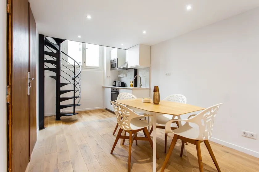 Dreamyflat Residence - Image 1
