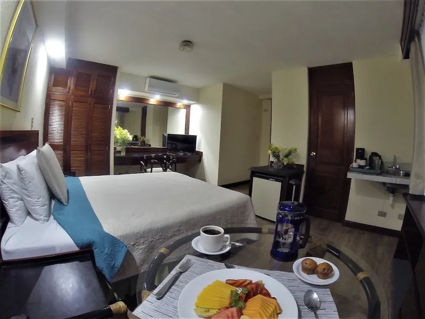 Apart-Hotel Suites Reforma - Image 1