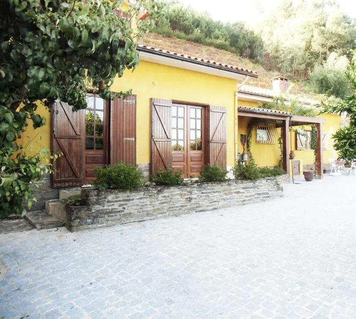 Villa With in Sedielos With Wonderful Mountain View Priva - Image 1