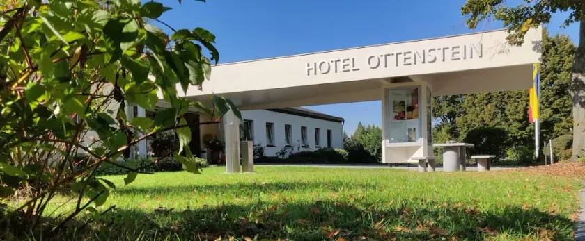 Hotel Restaurant Ottenstein Superior - Image 1