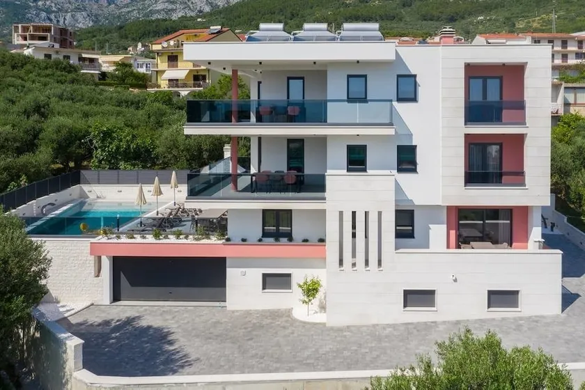 Villa VID - Image 1