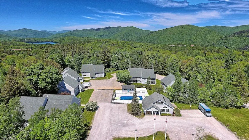 KCIS 632 - Beautiful Renovated Condo in Killington. Pool - Image 1
