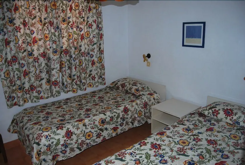 Las Gavias - Image 1