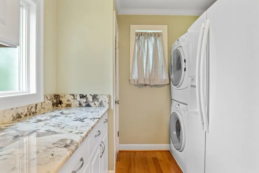 Updated 1-bedroom House in Baton Rouge - Image 1