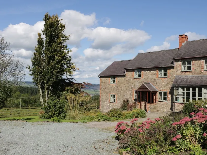 Heron Cottage - Image 1