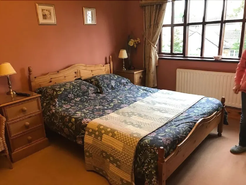 Chestnuts Bed and Breakfast - Image 1