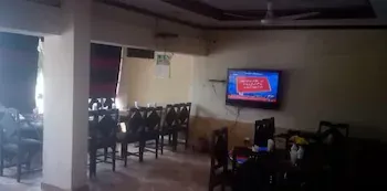 Al-Azam Hotel & Restaurant - Image 1