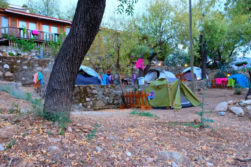 Palmira Bungalow & Camping - Image 1