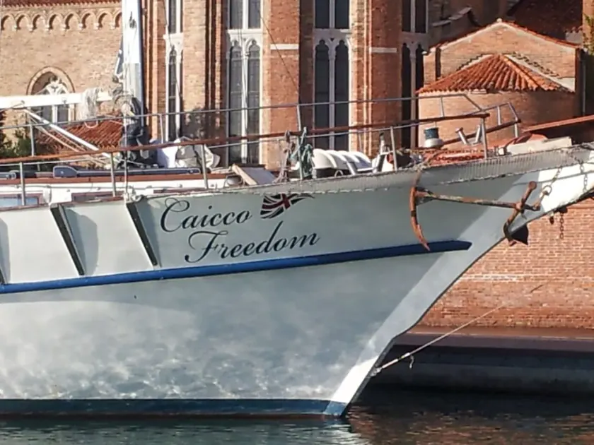 Venezia Boat & Breakfast Caicco Freedom - Image 1