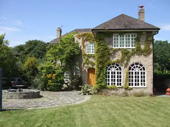 Roseview B&B - Image 1