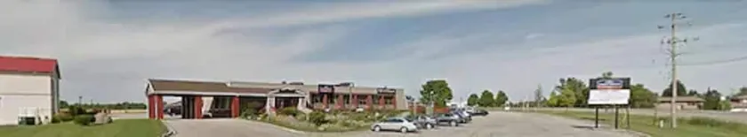 Sutton Park Inn - Image 1