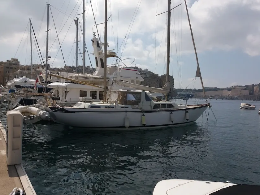 Valletta Grand Harbor Sailing Boat - Image 1