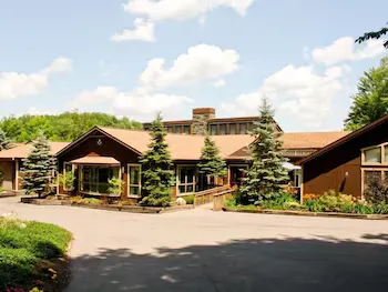 Biggest Loser Resort Niagara - Image 1