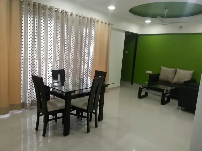 Arista Service Apartments Andheri - Image 1