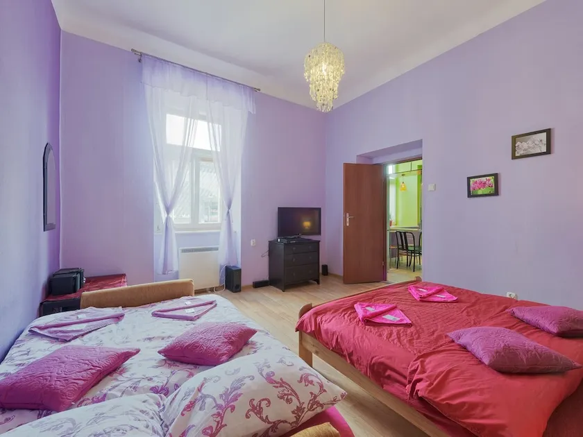 Princess Apartments - Image 1