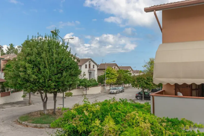 Marina Suite Apartment - Image 1
