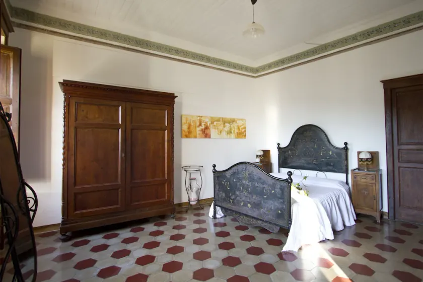 B & B Stillachiara - Image 1