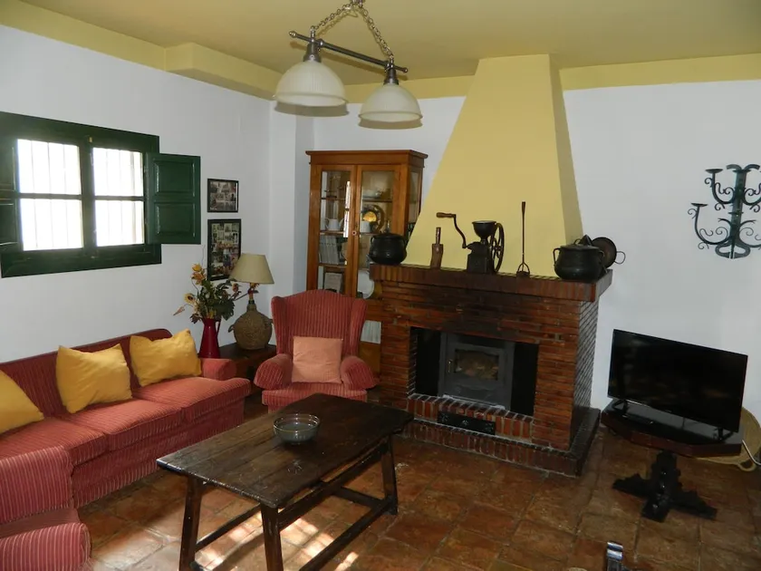 Cortijo El Puntal De Teba - Image 1