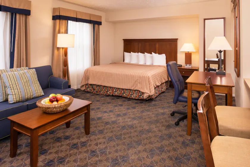 Charwood Suites - Image 1