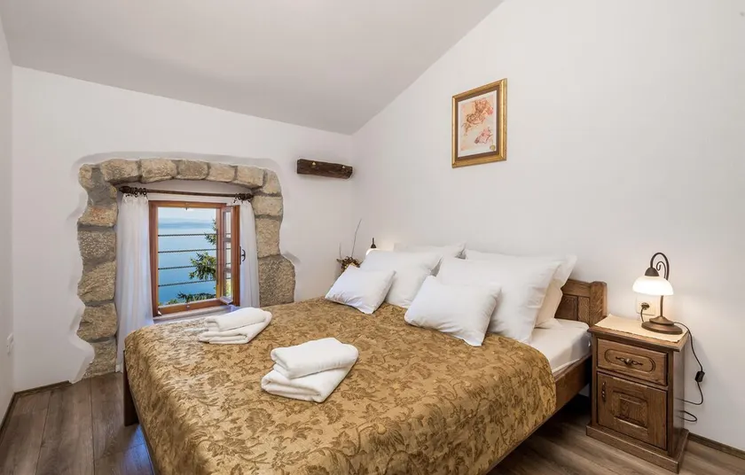 Nice Home in Sveti Anton With Outdoor Swimming Pool, Wifi and 3 Bedrooms - Image 1
