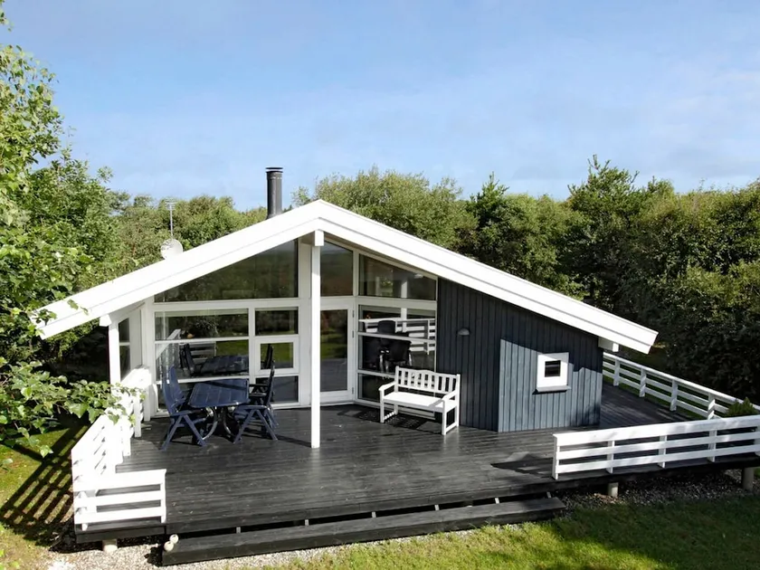 Serene Holiday Home in Hurup With Terrace - Image 1