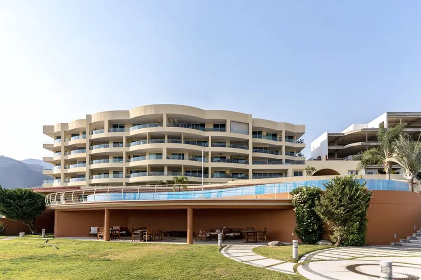 ANANA El Dorado 203 | Condo with Lake views & Pool - Image 1