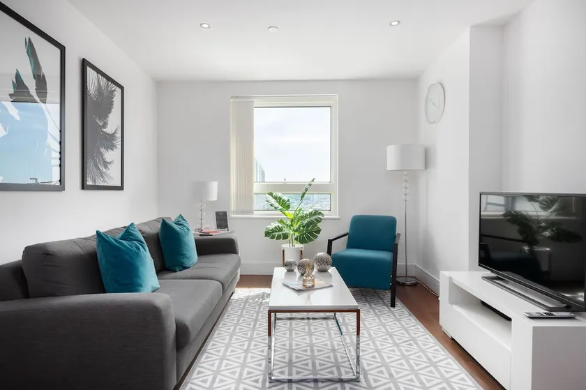 Lincoln Plaza Serviced Apartments, Canary Wharf by TheSqua.re - Image 1