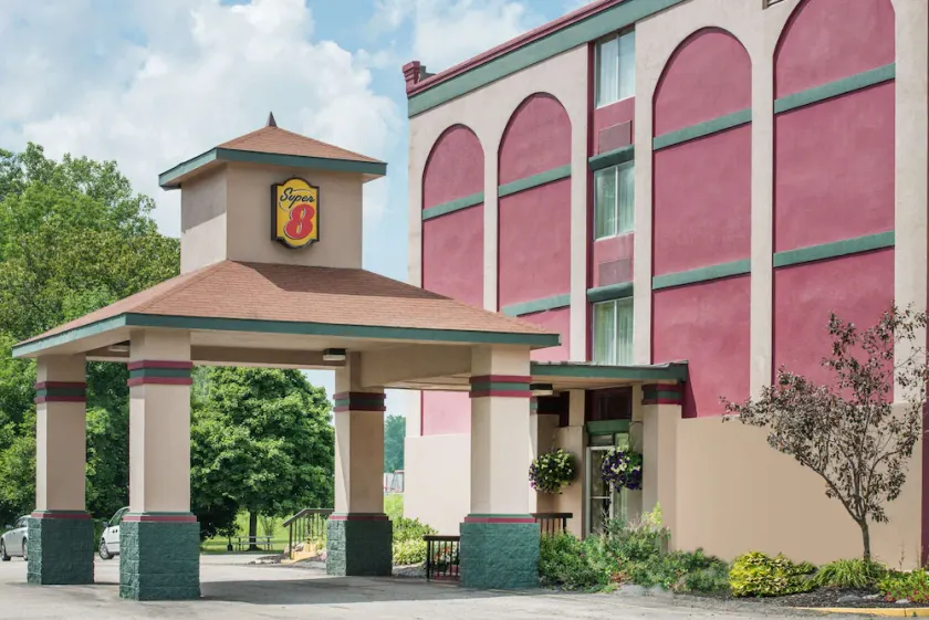 Econo Lodge located at 8040 B Perry Hwy - Image 1