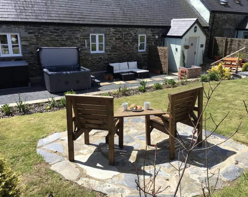 Anfodd Countryside Retreats - Image 1