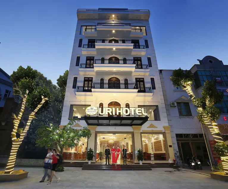 Bac Ninh Uri Hotel - Image 1