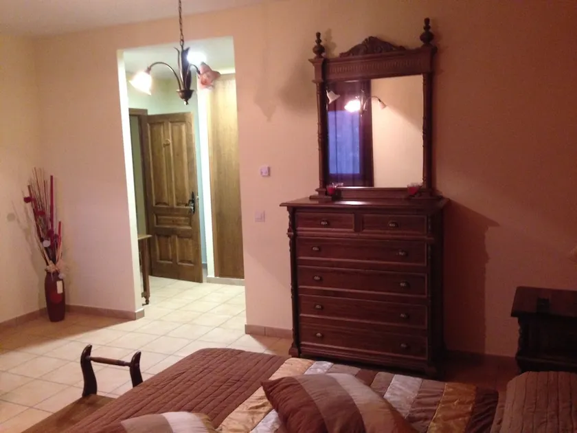 Hostal el Hayedo - Image 1
