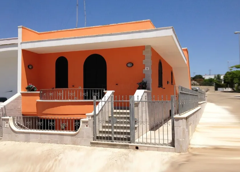 B Marea Beach House - Image 1