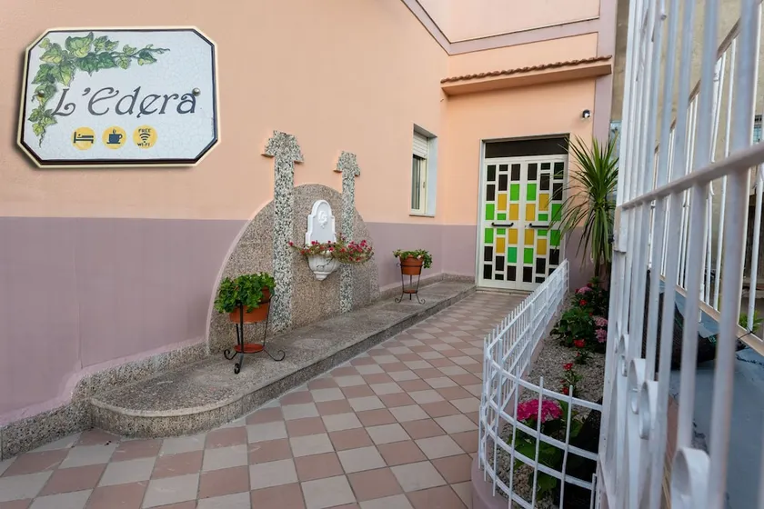 L'edera - Image 1