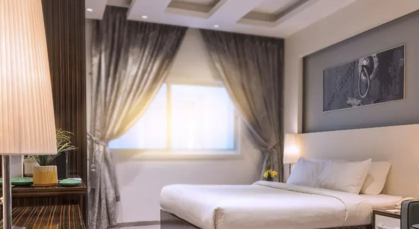 Shatha Hotel - Image 1
