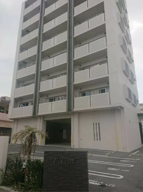 EX Itoman Apartment 502 - Image 1
