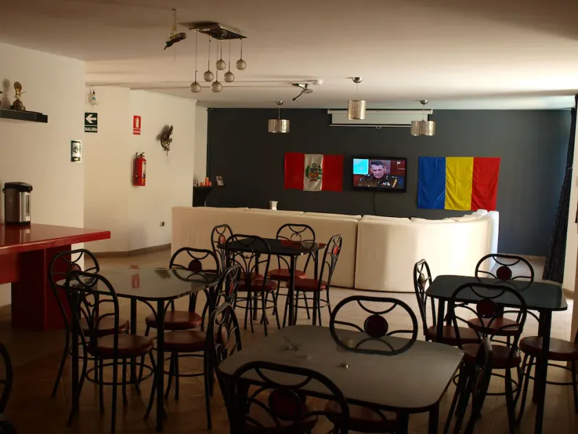Hostal Isis - Image 1