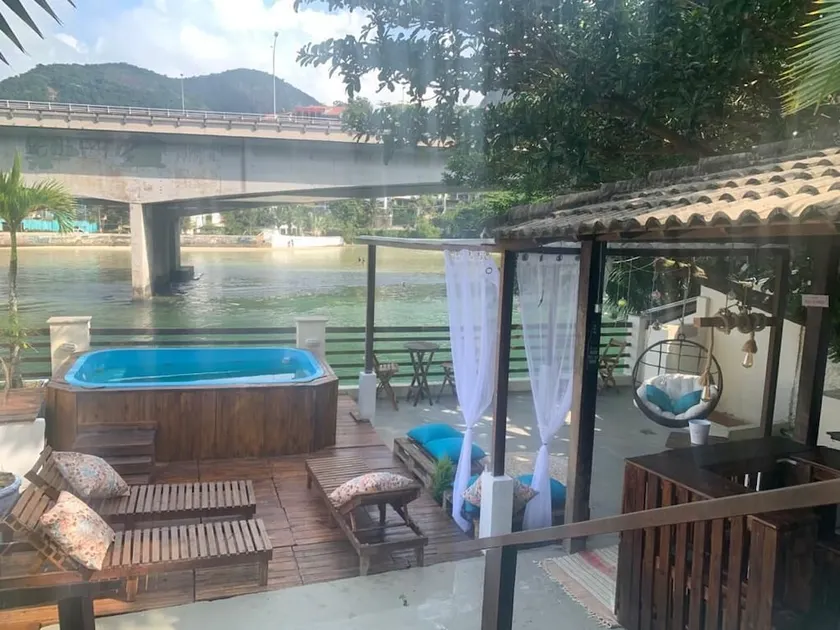 Laguna Hostel - Image 1