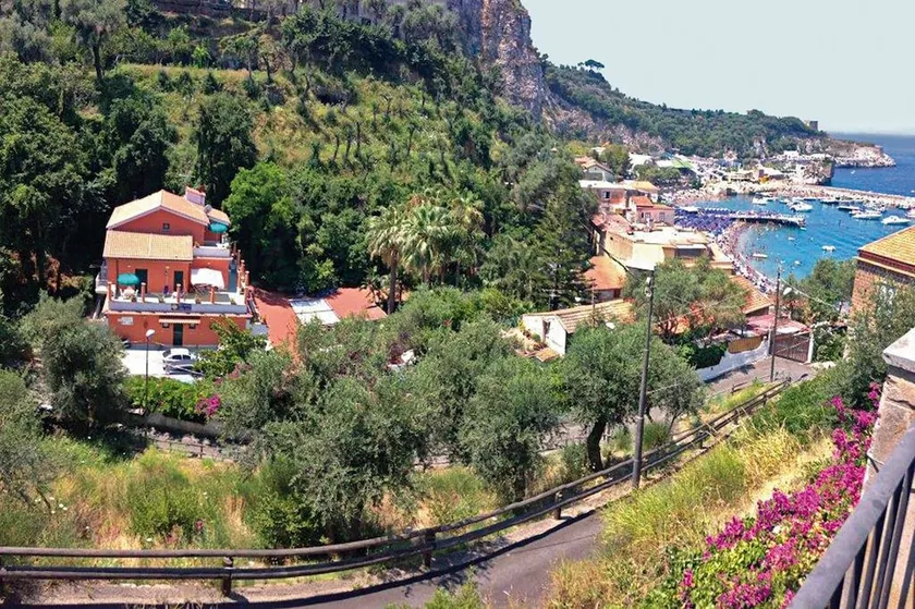 Hotel Residence Villa Anna - Image 1