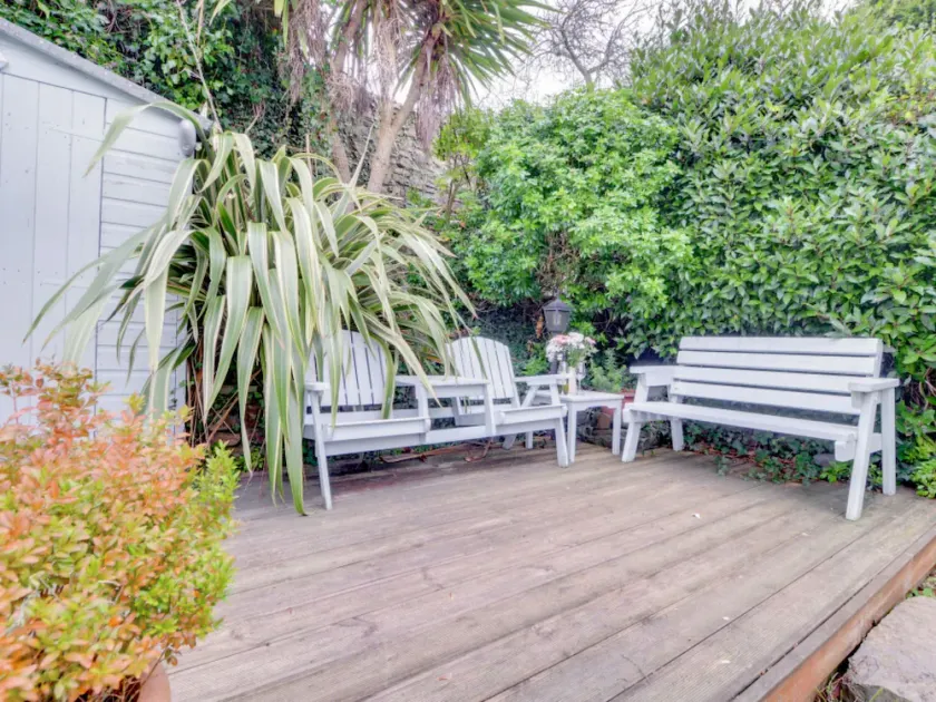 Drum Cottage Appledore - Image 1