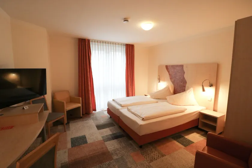 Petul Apart Hotel Ernestine - Image 1