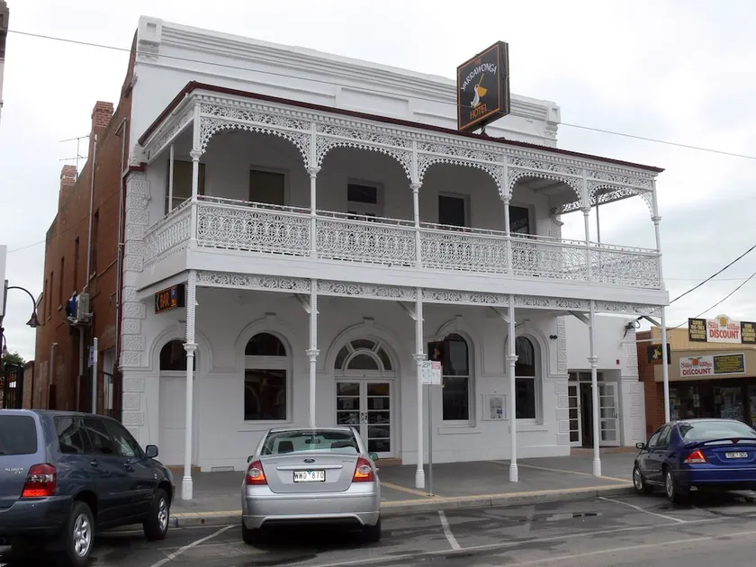 The Yarrawonga Hotel - Image 1