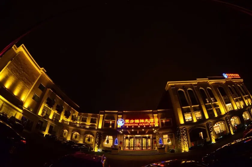 Oriental Ocean Hotel - Image 1